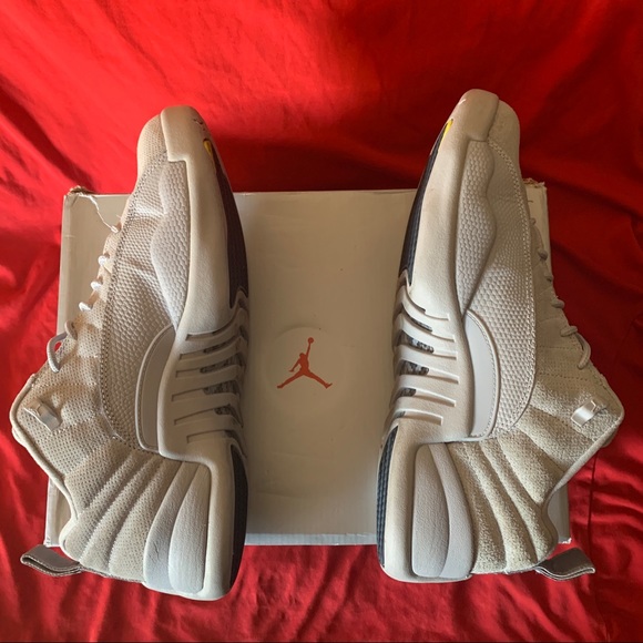 Mens Jordan Retro 12 Low ‘Wolf Grey’ (10.5) - Picture 6 of 7